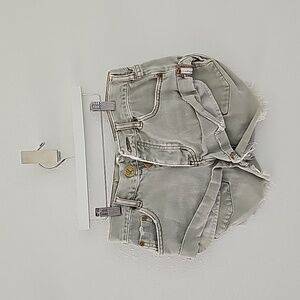 One Teaspoon bandits shorts